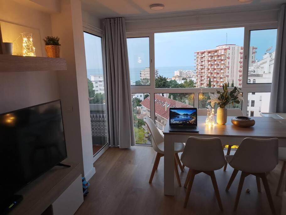 Beautiful Sea Views Cozy Apartment 350 M From Beach Беналмадена Екстериор снимка