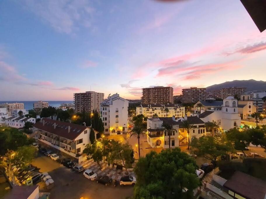 Beautiful Sea Views Cozy Apartment 350 M From Beach Беналмадена Екстериор снимка