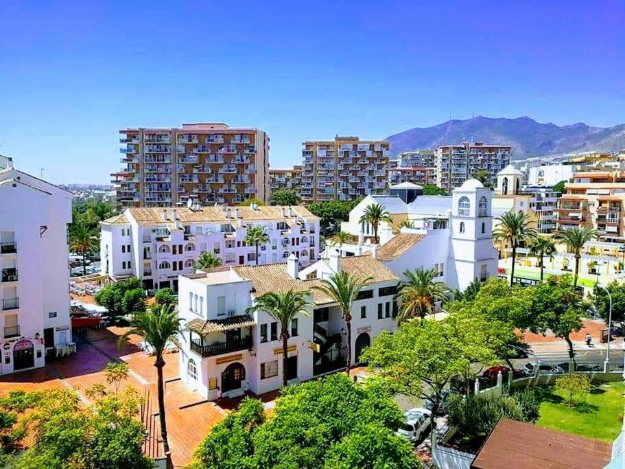 Beautiful Sea Views Cozy Apartment 350 M From Beach Беналмадена Екстериор снимка