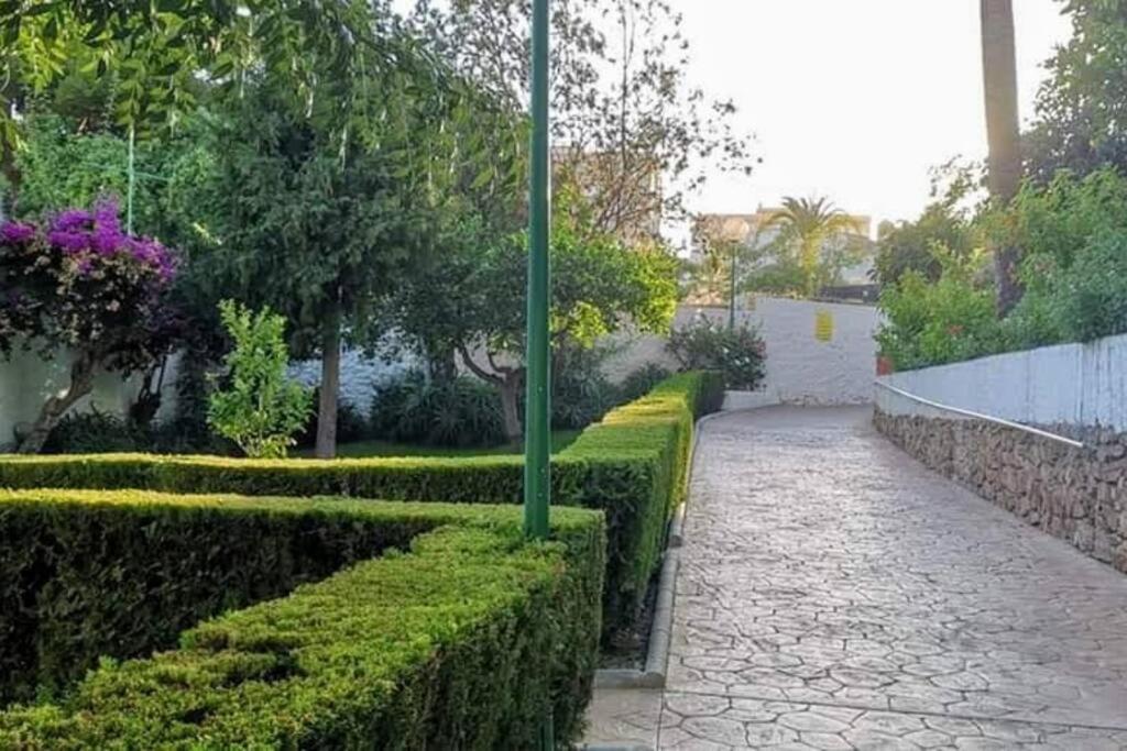 Beautiful Sea Views Cozy Apartment 350 M From Beach Беналмадена Екстериор снимка