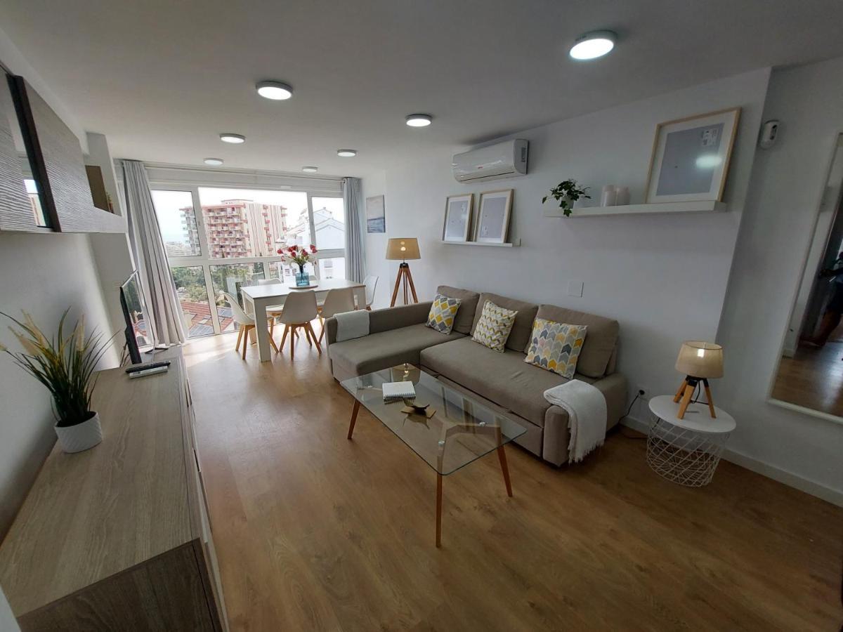 Beautiful Sea Views Cozy Apartment 350 M From Beach Беналмадена Екстериор снимка